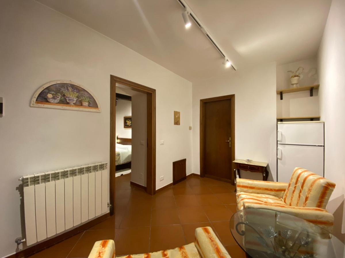 Appartamento Ospitalità Perusia Tuoro sul Trasimeno Esterno foto